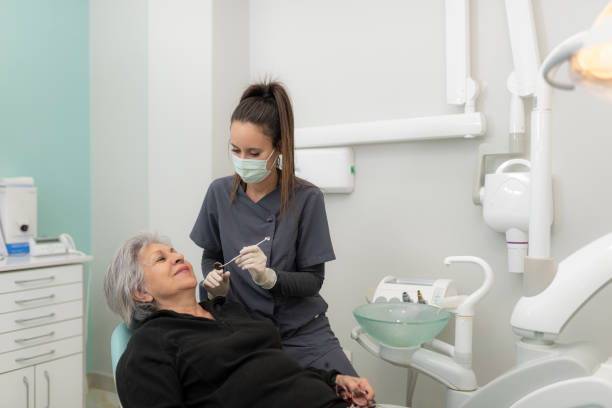  Burnsville, NC Emergency Dentist Pros